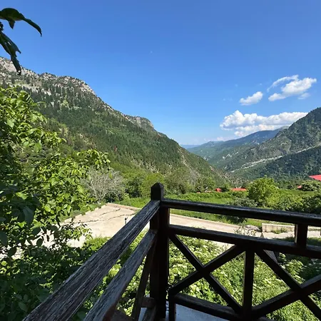 Pensiune Archontiko Tou Krommyda 3*